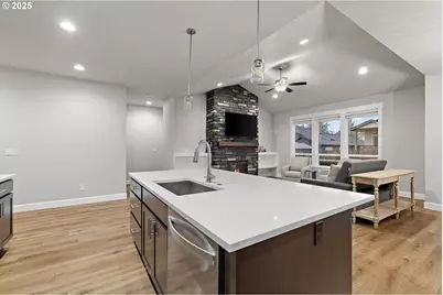 1671 NE Joy Ln, Estacada, OR 97023 - Photo 13