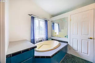 12080 N Umpqua Hwy, Roseburg, OR 97470 - Photo 23