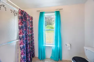 12080 N Umpqua Hwy, Roseburg, OR 97470 - Photo 25