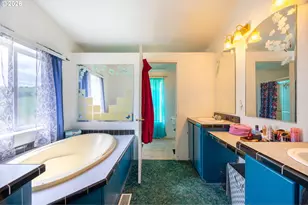 12080 N Umpqua Hwy, Roseburg, OR 97470 - Photo 21