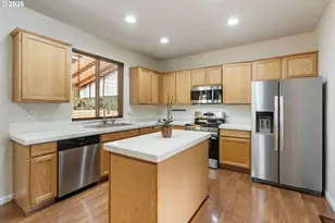 12596 SE Maplewood Ct, Milwaukie, OR 97222 - Photo 11