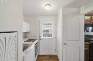2990 Knott Terrace, Coos Bay, OR 97420 - Photo 11