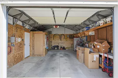 2990 Knott Ter, Coos Bay, OR 97420 - Photo 27