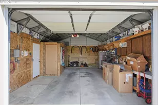 2990 Knott Terrace, Coos Bay, OR 97420 - Photo 27