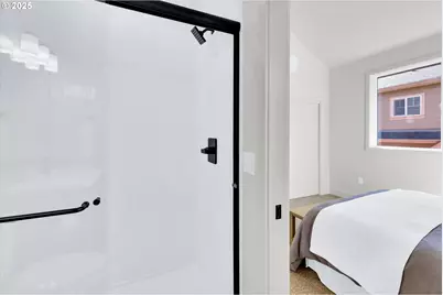 5773 S Kelly Ave, Portland, OR 97239 - Photo 29