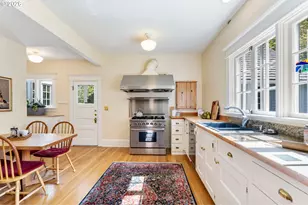 2524 SW 17th Ave, Portland, OR 97201 - Photo 15