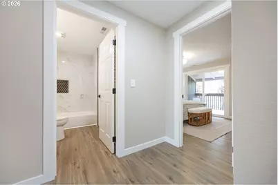 4921 SW 59th Ave #6, Portland, OR 97221 - Photo 13