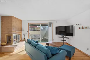 2114 SE 148th Pl, Portland, OR 97233 - Photo 3