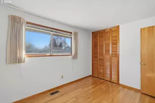 2114 SE 148th Pl, Portland, OR 97233 - Photo 11