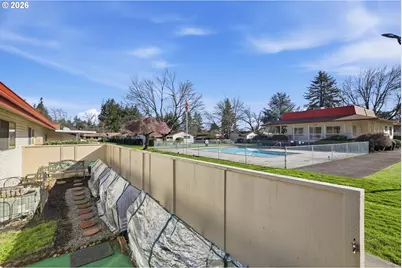 2114 SE 148th Pl, Portland, OR 97233 - Photo 15