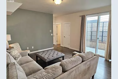 1620 SE Barberry Ave, Dallas, OR 97338 - Photo 11