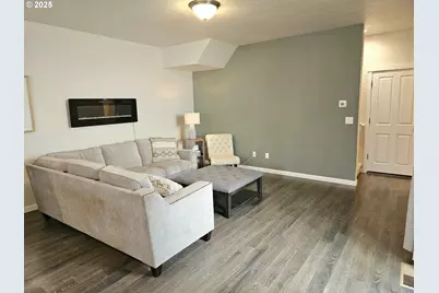 1620 SE Barberry Ave, Dallas, OR 97338 - Photo 9