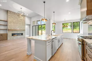 10710 SE 13th Cir, Vancouver, WA 98664 - Photo 15