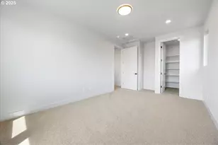 10710 SE 13th Cir, Vancouver, WA 98664 - Photo 35