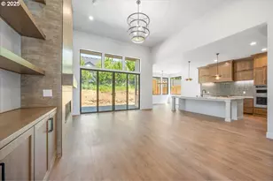 10710 SE 13th Cir, Vancouver, WA 98664 - Photo 5