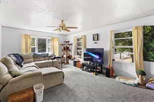 1202 21st Ave, Longview, WA 98632 - Photo 17