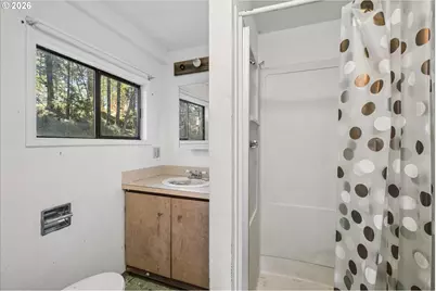 89435 Fields Rd, Elmira, OR 97437 - Photo 19