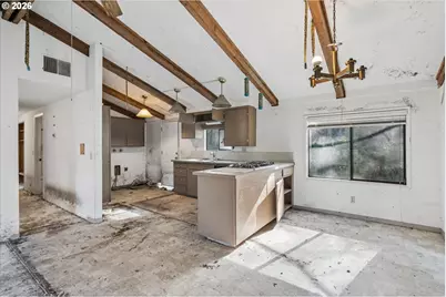 89435 Fields Rd, Elmira, OR 97437 - Photo 11