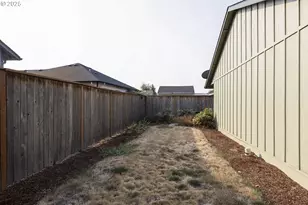 3716 E St, Springfield, OR 97478 - Photo 19