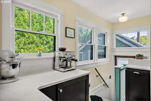 39 Ash St, Eugene, OR 97402 - Photo 19