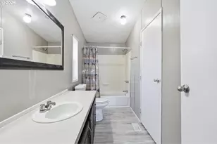 13517 SE Pardee Dr, Portland, OR 97236 - Photo 29