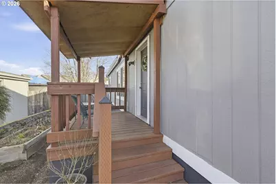 13517 SE Pardee Dr, Portland, OR 97236 - Photo 3