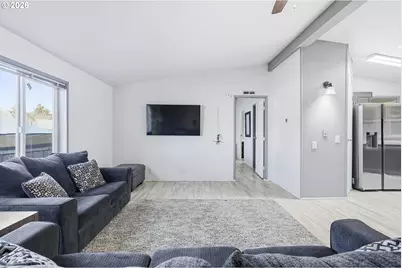 13517 SE Pardee Dr, Portland, OR 97236 - Photo 7