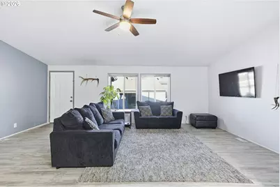 13517 SE Pardee Dr, Portland, OR 97236 - Photo 9