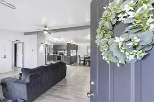 13517 SE Pardee Dr, Portland, OR 97236 - Photo 5