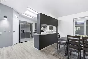 13517 SE Pardee Dr, Portland, OR 97236 - Photo 15