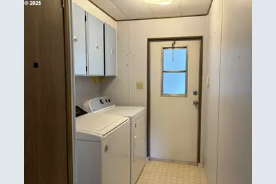 3197 Rainbow Loop #10, Hubbard, OR 97032 - Photo 5