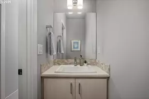 10415 SW 46th Pl, Portland, OR 97219 - Photo 9