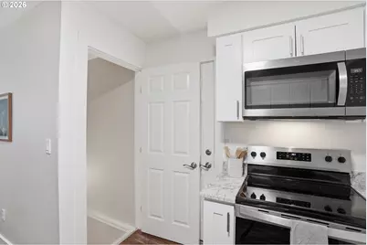 17745 NE Wasco St, Portland, OR 97230 - Photo 27