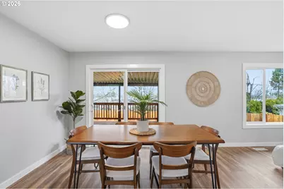 17745 NE Wasco St, Portland, OR 97230 - Photo 11