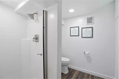 17745 NE Wasco St, Portland, OR 97230 - Photo 31