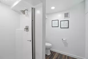 17745 NE Wasco St, Portland, OR 97230 - Photo 31