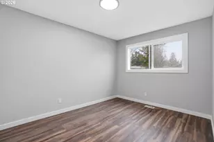 17745 NE Wasco St, Portland, OR 97230 - Photo 23