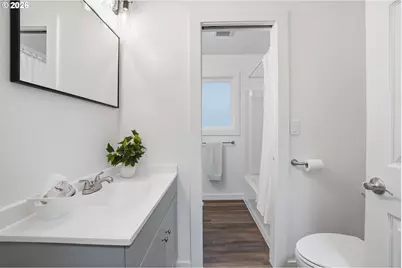 17745 NE Wasco St, Portland, OR 97230 - Photo 21