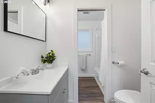 17745 NE Wasco St, Portland, OR 97230 - Photo 21