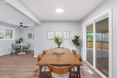 17745 NE Wasco St, Portland, OR 97230 - Photo 13