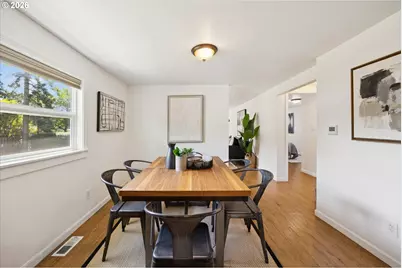 8327 SE Clatsop St, Portland, OR 97266 - Photo 9