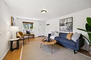 8327 SE Clatsop St, Portland, OR 97266 - Photo 5