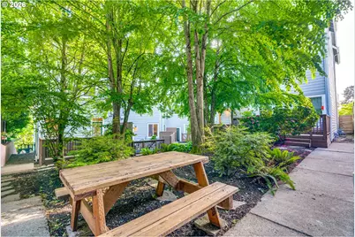 8229 N Edison St, Portland, OR 97203 - Photo 35