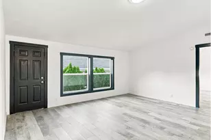 15768 SE Powell Blvd, Portland, OR 97236 - Photo 5