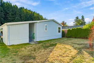 15768 SE Powell Blvd, Portland, OR 97236 - Photo 25
