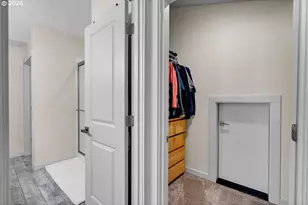 6411 SE 94th Ave, Portland, OR 97266 - Photo 25