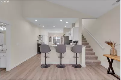 6411 SE 94th Ave, Portland, OR 97266 - Photo 9