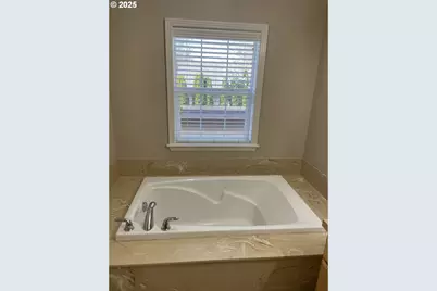 2845 NE M L King Blvd NE, Portland, OR 97212 - Photo 11