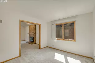 15035 NE Sacramento St, Portland, OR 97230 - Photo 21