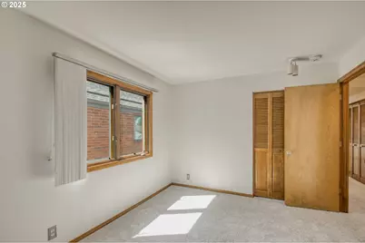 15035 NE Sacramento St #62, Portland, OR 97230 - Photo 19